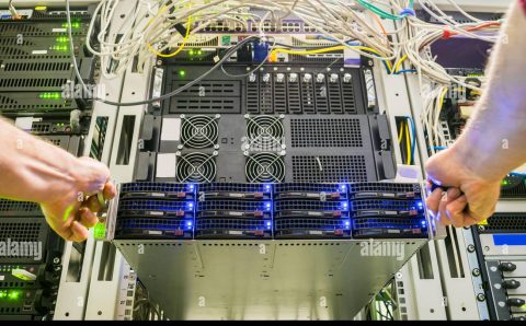 Server Installation & Maintenance